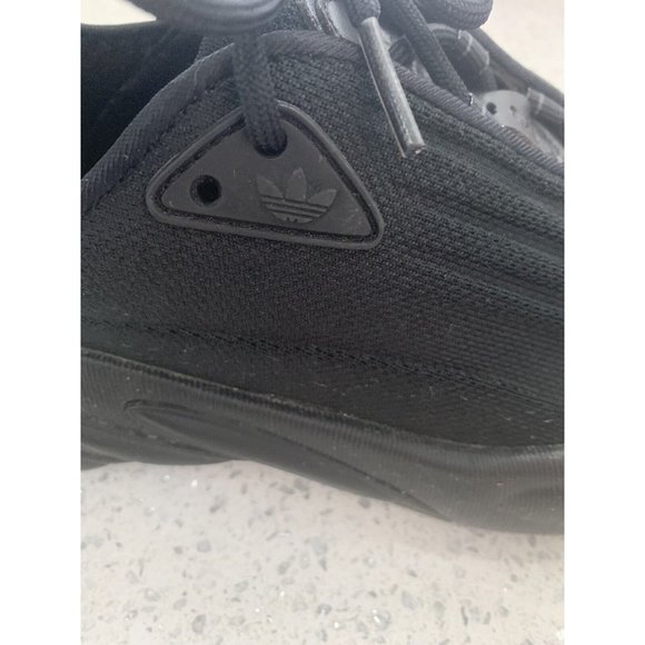 Adidas Boys Sz 5.5y Black Stripes tennis shoes PRB 698001 - Picture 9 of 12